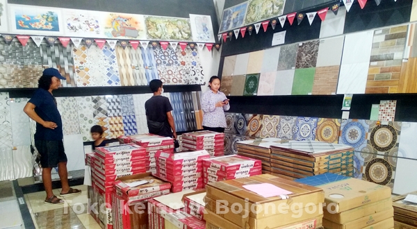Pusat Keramik Toko Keramik Bojonegoro